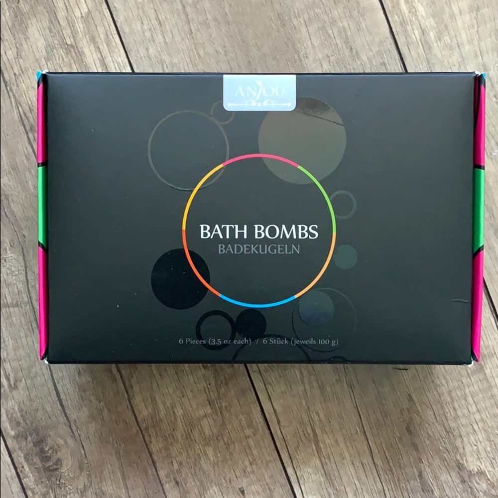 Anjou bath bombs